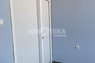 For rent - Office in Industrialna zona-Iug,  Plovdiv