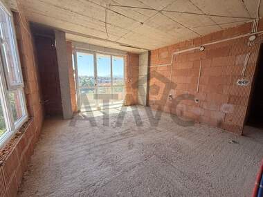 Продажба - Апартамент в Остромила,  Пловдив