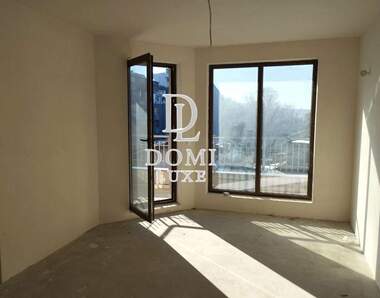 Verkauf - Wohnung in Kolhozen pazar,  Warna