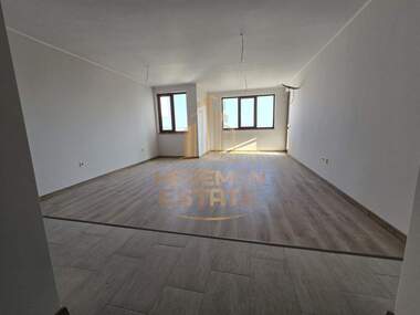 Verkauf - Wohnung in Winiza,  Warna