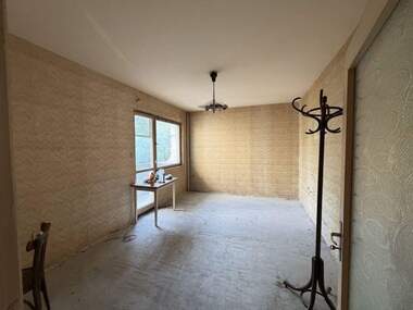 For sale - Apartment in Vastanicheski,  Plovdiv