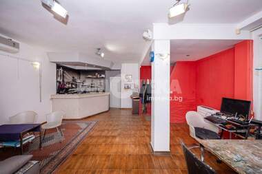For sale - Office in Trakia,  Plovdiv