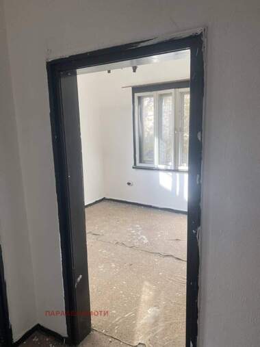 Продажба - Апартамент в Каменица 1,  Пловдив
