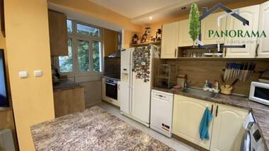 Vânzare - Apartament în Dobrudjanski,  Șumen