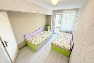 For rent - Apartment in Liatno kino Trakia,  Varna