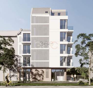 Продажба - Апартамент в Център,  Варна