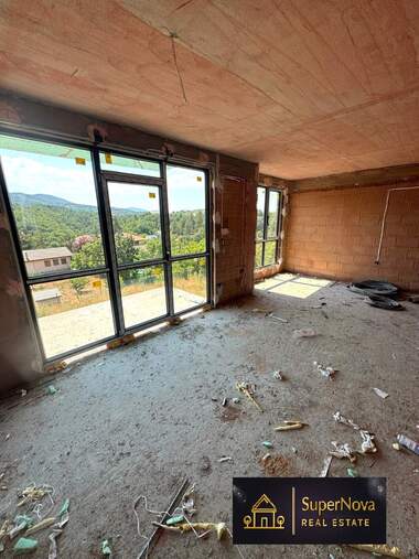 Vânzare - Apartament în Mineralni Bani,  Haskovo