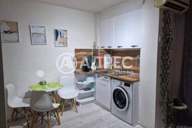 Verkauf - Wohnung in Mladost 1,  Warna