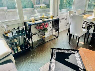 For sale - House in Bankia,  Sofia