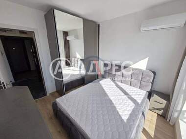 Vânzare - Apartament în Pceelina,  Varna