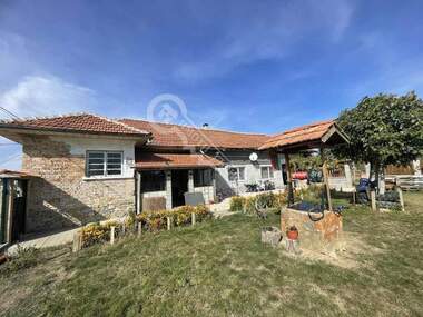 For sale - House in Novo Gradishte,  Veliko Tyrnovo