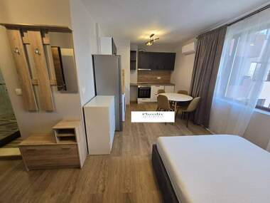 Kira - Apartman olarak Iujen,  Plovdiv
