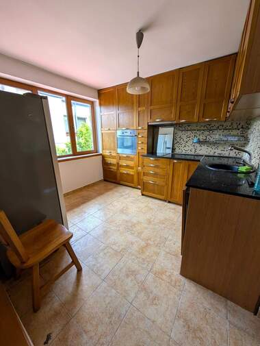 Verkauf - Wohnung in Zentar,  Weliko Tarnowo