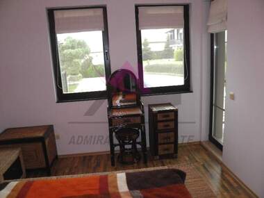 For rent - House in Priseltsi,  Varna