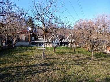 For sale - House in Pod manastira,  Shumen