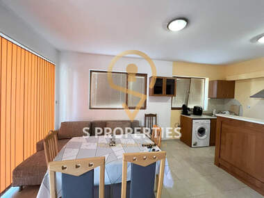 Închiriere - Apartament în Briz,  Varna