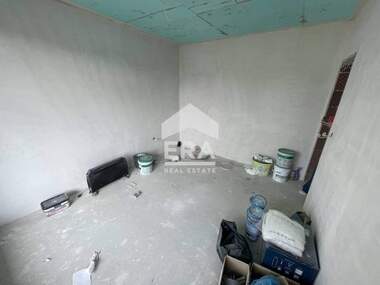 Продажба - Апартамент във Възрожденци,  Кърджали