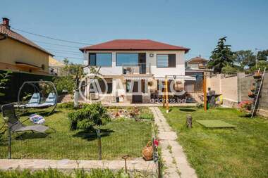 Продажа - Дом в Бриз,  Варна