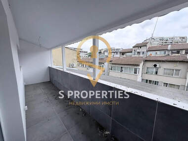 Vânzare - Apartament în Kolhozen pazar,  Varna