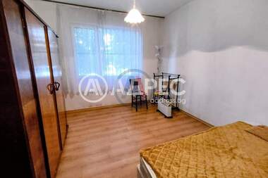 For sale - Apartment in Vazrajdane 2,  Varna