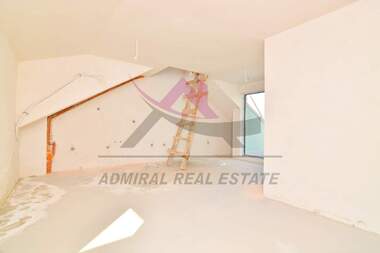 For sale - Apartment in Center,  Varna
