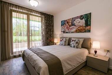 Închiriere - Apartament în Simeonovo,  Sofia