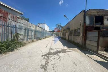 Închiriere - Teren de construcții în Promișlena zona - Zapad,  Varna