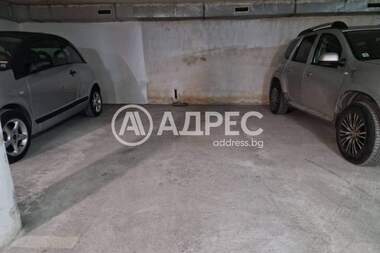 Ενοίκιο - Θέση στάθμευσης σε Зимно кино Тракия,  Варна
