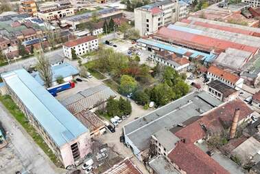 Ενοίκιο - Κτίριο σε Промишлена зона - Запад,  Русе
