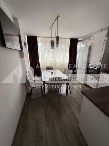 Продажба - Апартамент в Кършияка,  Пловдив