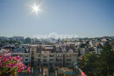 Vânzare - Apartament în Oboriștie,  Sofia
