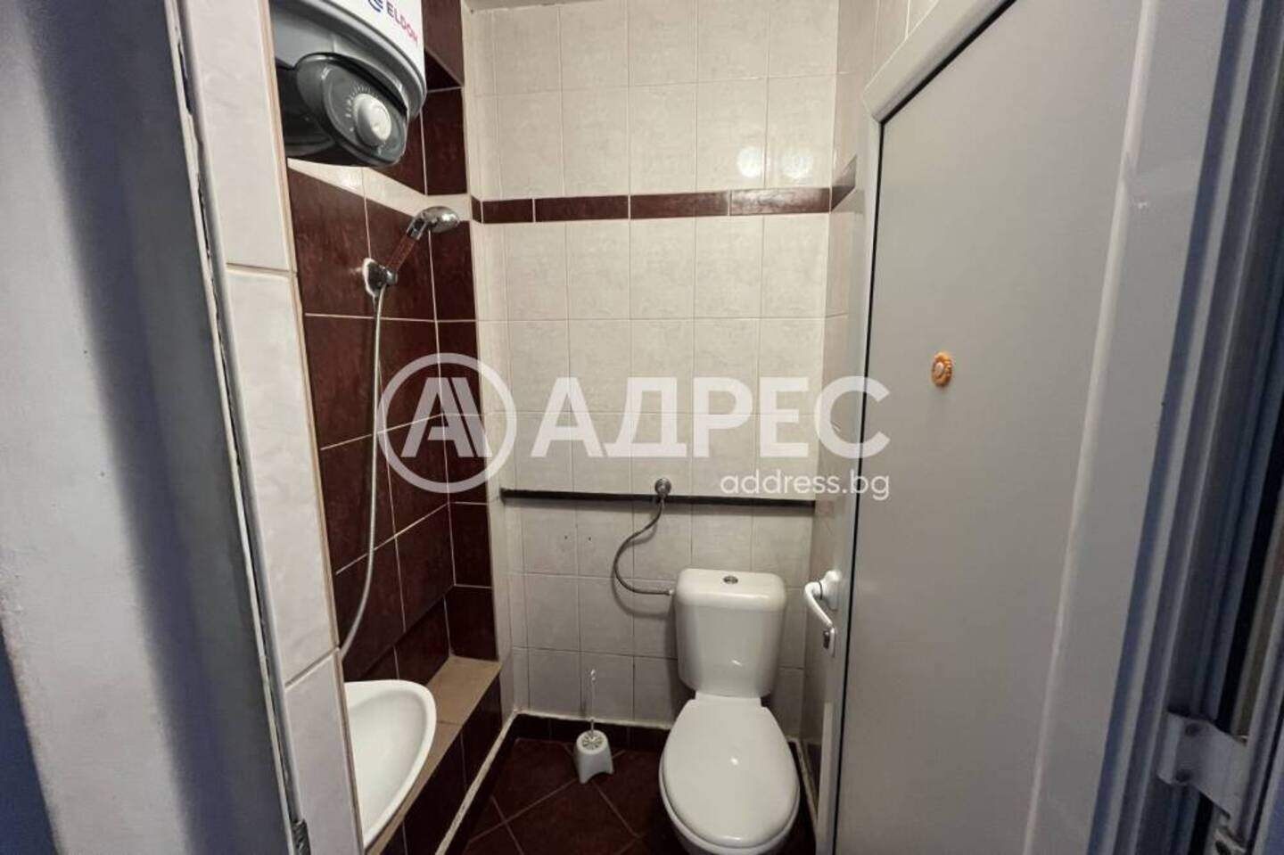 Двустаен Апартамент в Център, Варна – снимка 9