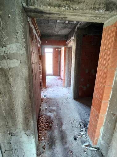 Satış - Apartman olarak Promişlena zona-Iztok,  Haskovo