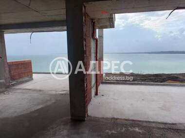 Продажба - Апартамент в Сарафово,  Бургас