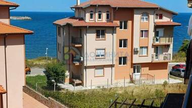 Vânzare - Apartament în Țarevo,  Burgas