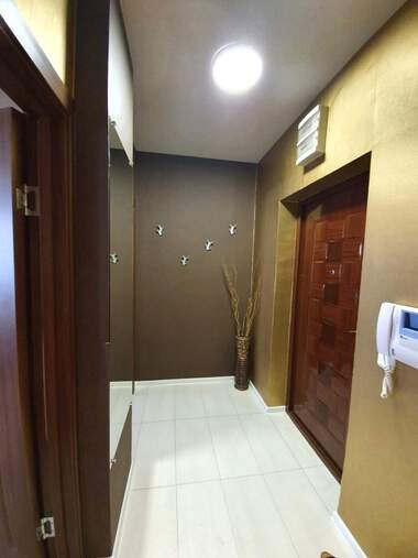 Închiriere - Apartament în Zornița,  Burgas