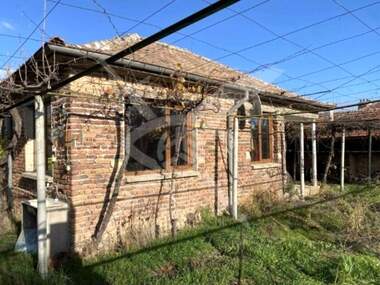 For sale - House in Vasil Levski,  Plovdiv