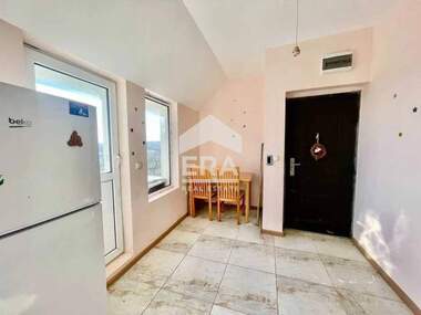 Продажба - Апартамент в Галата,  Варна
