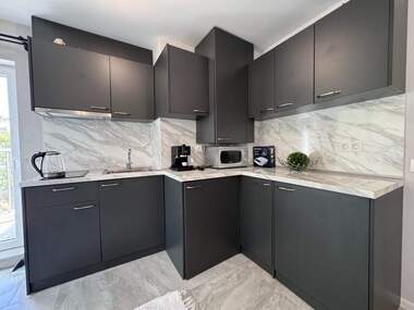 Închiriere - Apartament în Țentăr,  Burgas