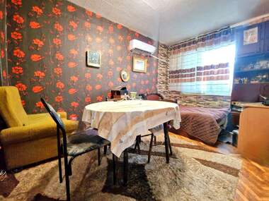 For sale - Apartment in Center,  Dobrich