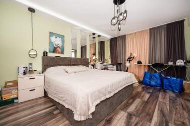 Vânzare - Apartament în Iujen,  Plovdiv
