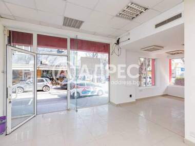 For rent - Store in Center,  Varna