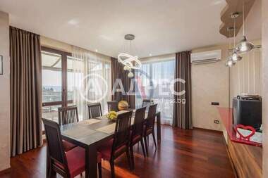 For sale - Apartment in Morska Gradina,  Varna
