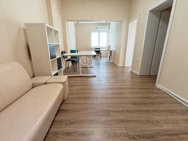 For rent - Office in Centеr,  Veliko Tarnovo