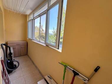 Închiriere - Apartament în Izgrev,  Burgas