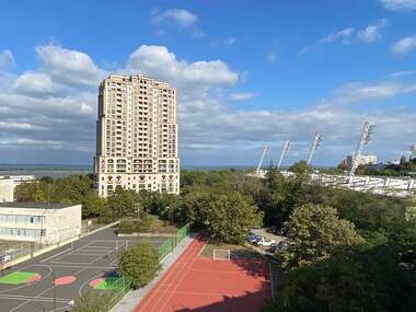 Închiriere - Apartament în Zornița,  Burgas