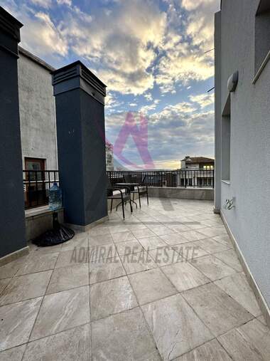 For rent - Apartment in Kolhozen pazar,  Varna
