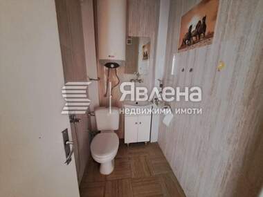 Продажба - Апартамент в Център,  Ямбол