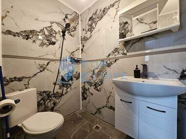 Satış - Apartman olarak Liaskovec,  Veliko Tarnovo