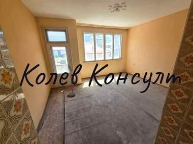 For sale - Floor of a house in Kamenni,  Haskovo